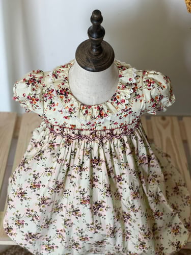 فستان سموكيد بألوان زاهية