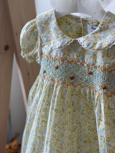 فستان سموكيد أصفر