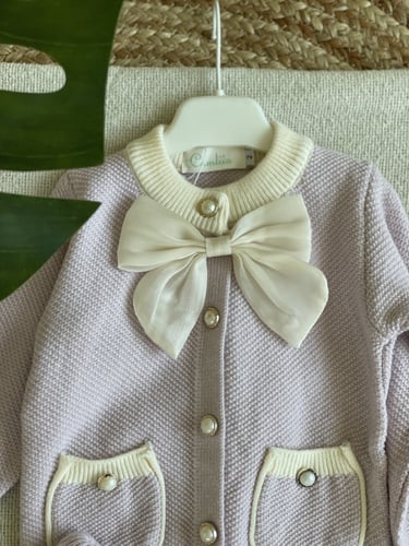 طقم لطيف باللون الموف