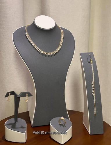 طقم اكسسوار لولو A1370