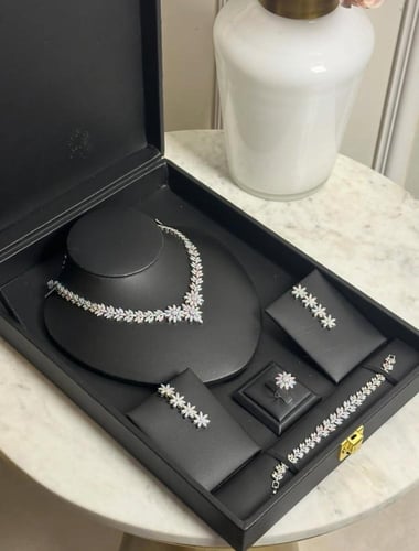 طقم اكسسوار A1518