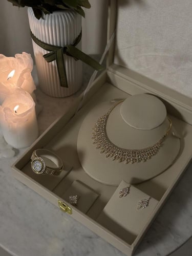 طقم اكسسوار مع ساعة A1069