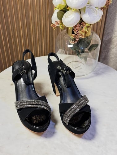 كعب انيق s5164