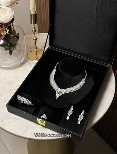 طقم اكسسوار A1401