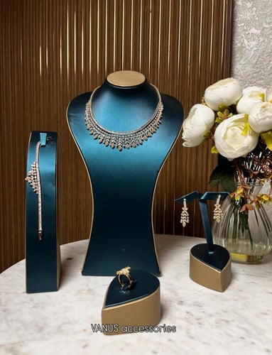 طقم اكسسوار A1421