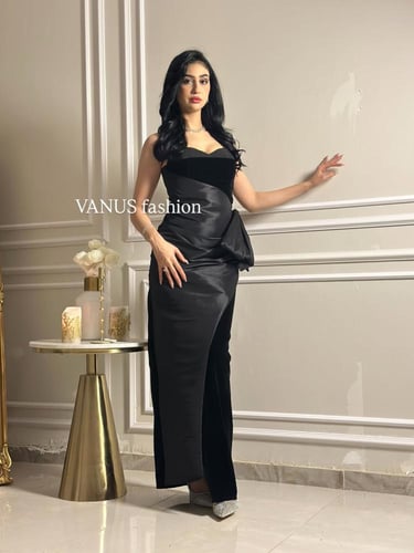 6871 - فستان الساتان الأسود الأنيق