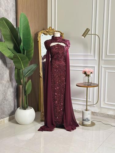 6884 -فستان سهرة عودي بترتر مع كاب