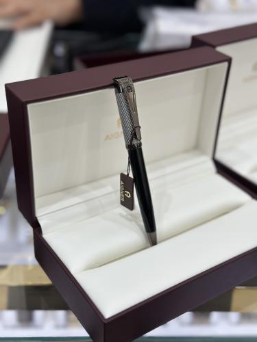 Aigner Pen