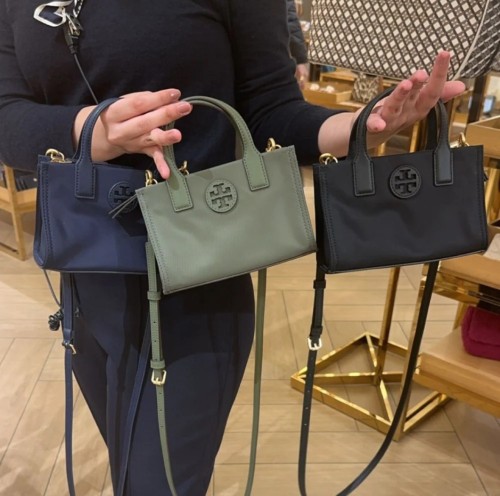 Tory burch كحلي