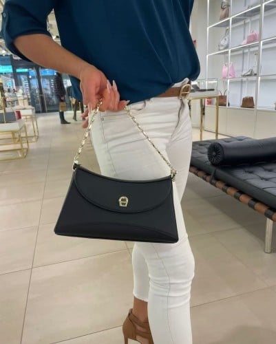 Aigner