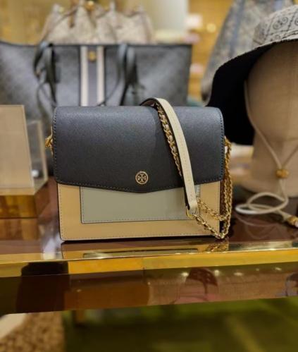 Tory burch