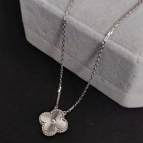 طقم فان كليف 4 قطع فضي - مستوحى