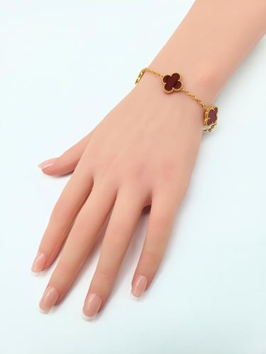 سواره مع خاتم فان كليف مطلي ذهب عيار 18 عدة الوان...