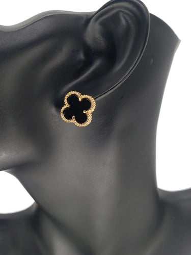 طقم فان كليف سلسال وحلق اسود - مستوحى