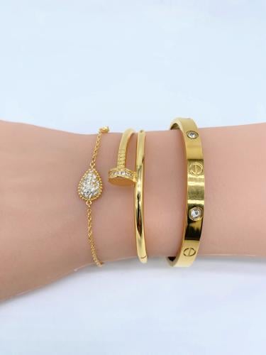 بكج 3 اساور مع خاتم هديه من اختيارك