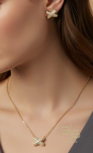 طقم سلسال وحلق بتصميم عصري ذهبي وفضي