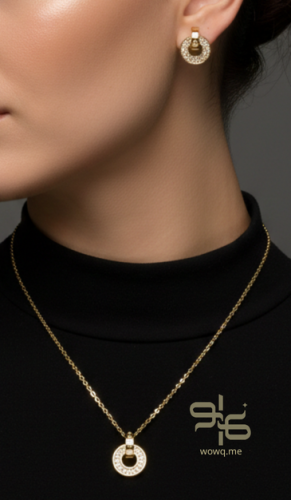 طقم سلسال وحلق بتصميم عصري ذهبي وفضي