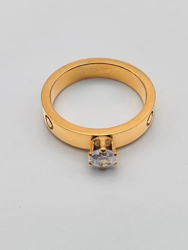 خاتم زركون تصميم الالماس