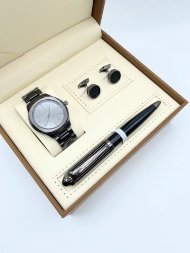 طقم هدايا رجالية بتصميم مميز