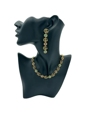 طقم قوتشي - مستوحى