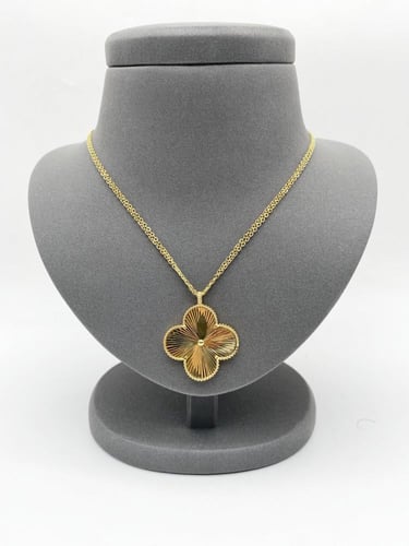 طقم فان كليف حجم كبير 4 قطع عدة الوان - مستوحى