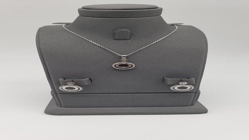 طقم سلسال وحلق بتصميم عصري ذهبي وفضي