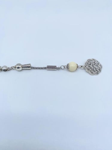 سبحة بكلايت بلون سكري