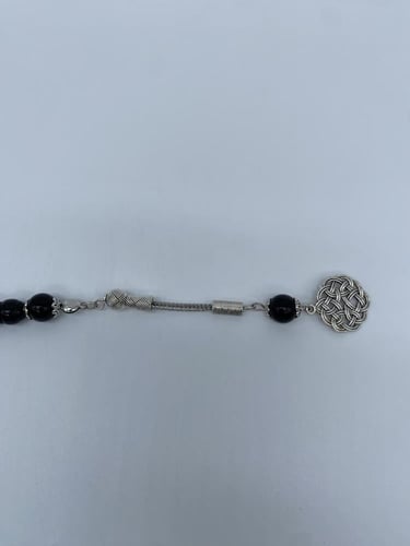 سبحة بكلايت بلون أسود