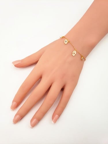 بوكس توزيعه 5 اساور بتصميم عصري وجذاب ذهبي وفضي