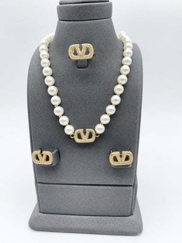 طقم فالنتينو 3 قطع - فضي, ذهبي - مستوحى