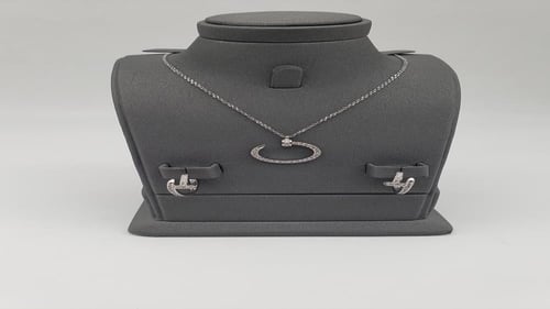 طقم سلسال وحلق بتصميم عصري ذهبي وفضي