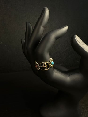 خاتم قوتشي - مستوحى