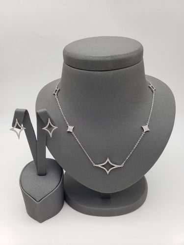 طقم سلسال وحلق زركون بتصميم عصري