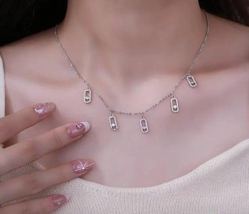 سلسال ميسيكا تشوكر - ذهبي -فضي - مستوحى