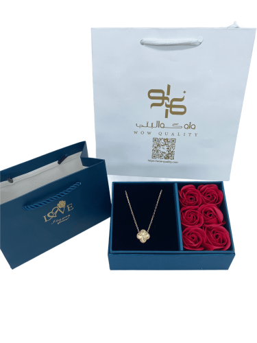 هدية مميزة سلسال أنيق مع صندوق فاخر وزهور حمراء