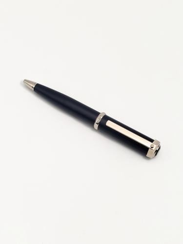 قلم أنيق بتصميم فاخر فضي مع اسود