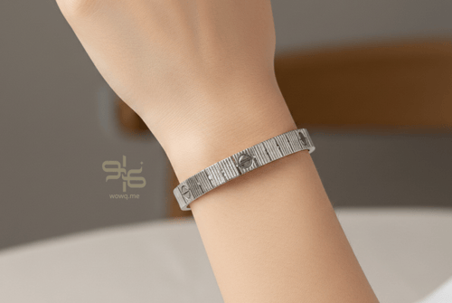 بكج سوارتين بلون فضي وذهبي