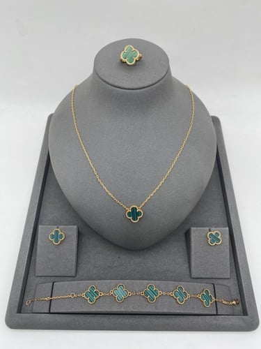 طقم فان كليف 4 قطع اخضر - مستوحى