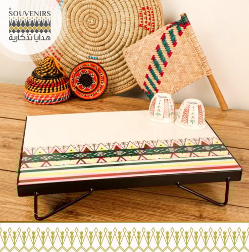 صينية برسم القط