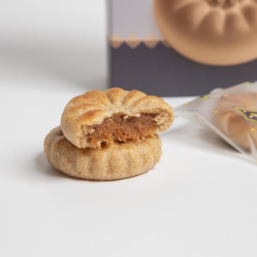 معمول تمر فاخر بالبر