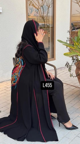 عباية كريب سبشل تطريز كمبيوتر قصة عادية