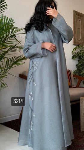 عباية اورجنزا قصة عادية ستريت