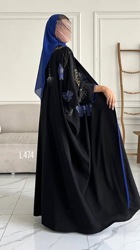 عباية كريب سبشل رسم يدوي وشك يدوي قصة بشت