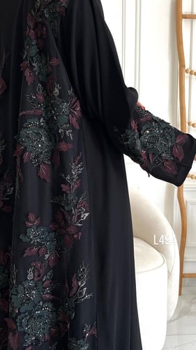 عباية كريب سبشل تطريز كمبيوتر مع ترتر قصة عادية ست...
