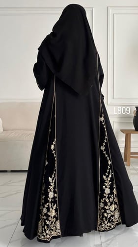 عباية كريب سبشل مع مخمل قصة عادية ستريت