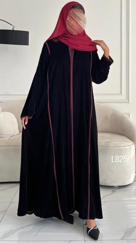 عباية مخمل مع ترتر تطريز كمبيوتر قصة عادية