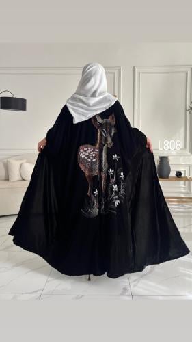 عباية مخمل رسم يدوي وشك يدوي قصة بشت