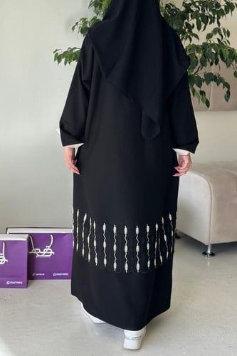 عباية أزهار بيج