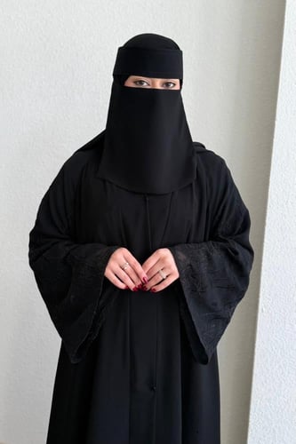 عباية حسينه