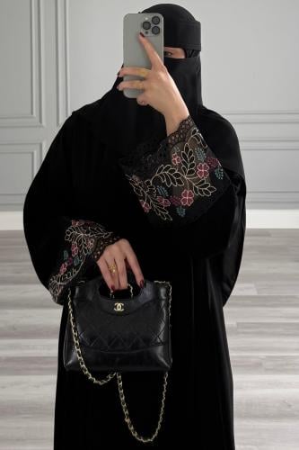 عباية ريفان